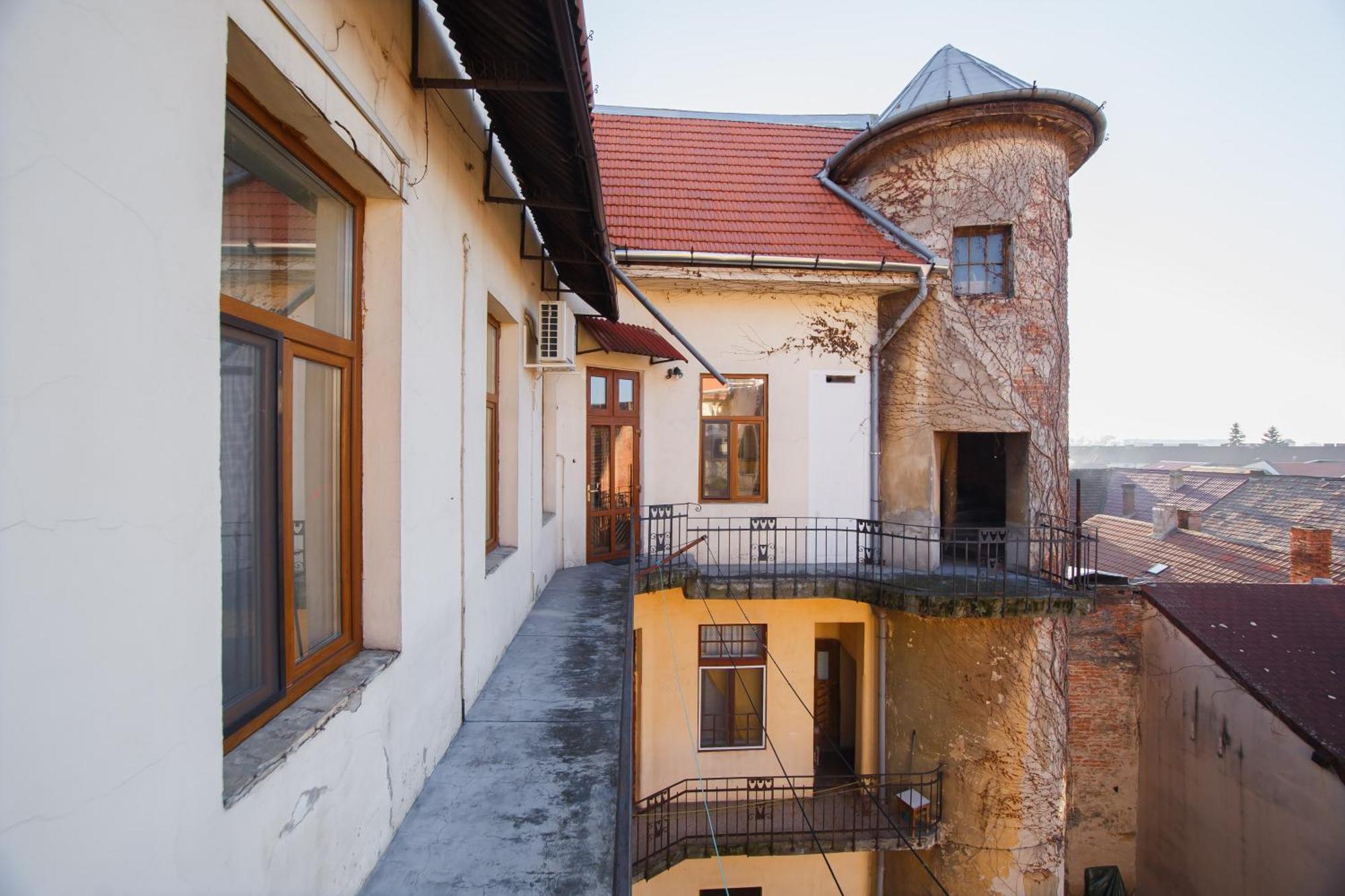 Retro Vibes Near Piata Unirii Apartman Nagyvárad Kültér fotó